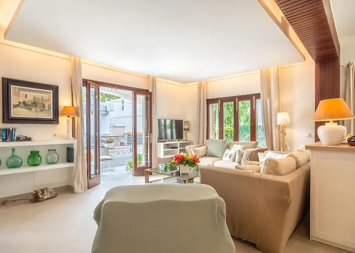 C072 Hibiscus By Mallorca Selection