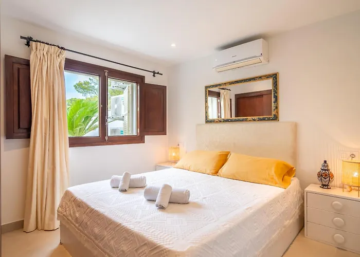 C072 Hibiscus By Mallorca Selection וילה