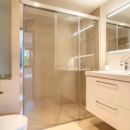 C072 Hibiscus By Mallorca Selection