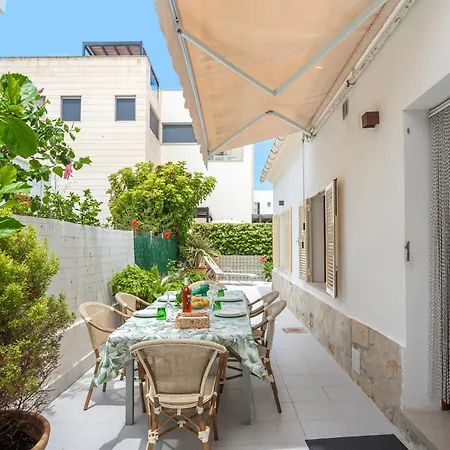 C072 Hibiscus By Mallorca Selection *