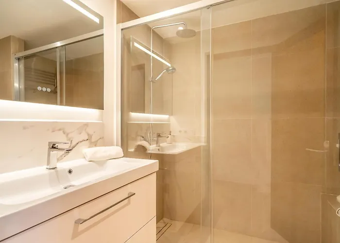 C072 Hibiscus By Mallorca Selection Vila