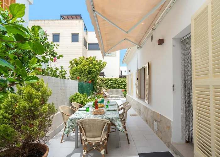 C072 Hibiscus By Mallorca Selection *